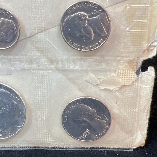 1965 Special Mint Set SMS Includes Silver Kennedy Half and OGP No COA - Picture 6 of 7