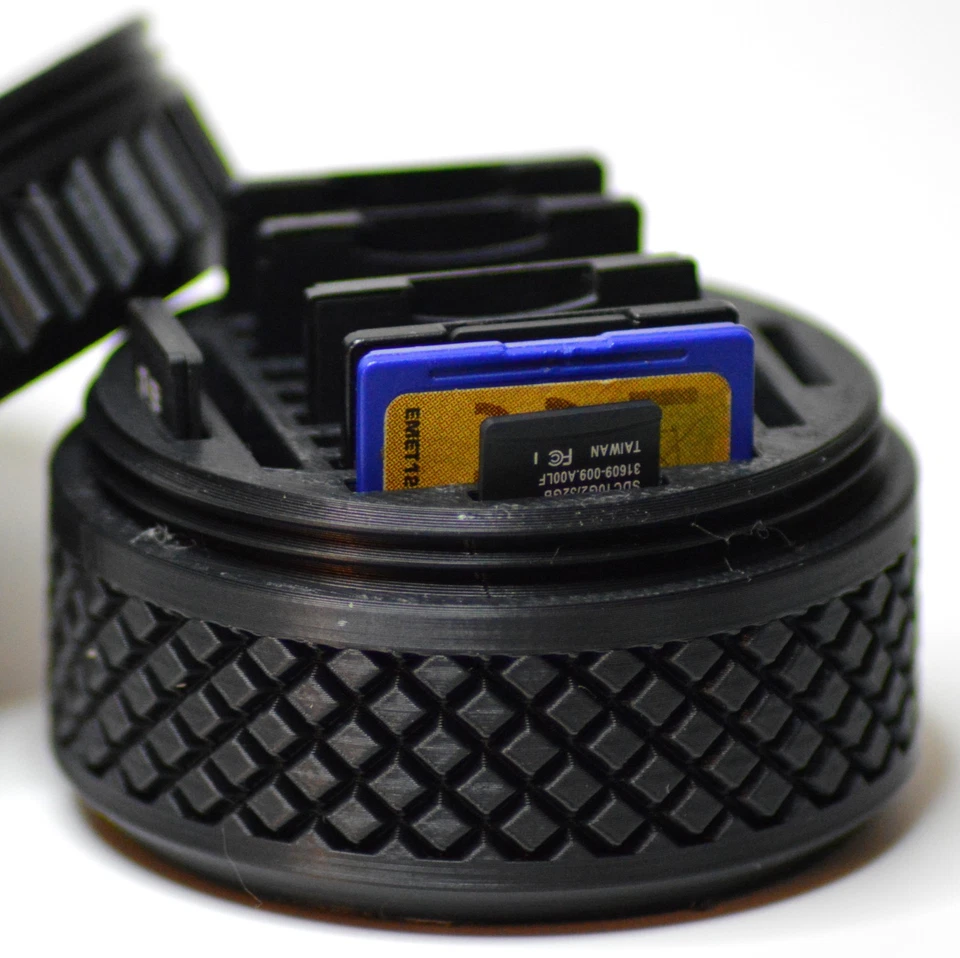 MicroSD / SD Card Storage Case | Durable Lightweight Colours | 11 SD/8 MicroSD - Image 2 of 4