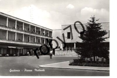 CP - POSTCARD GUIDONIA PIAZZA MATTEOTTI - GLOSSY LARGE FORMAT TRAVELLED 1957