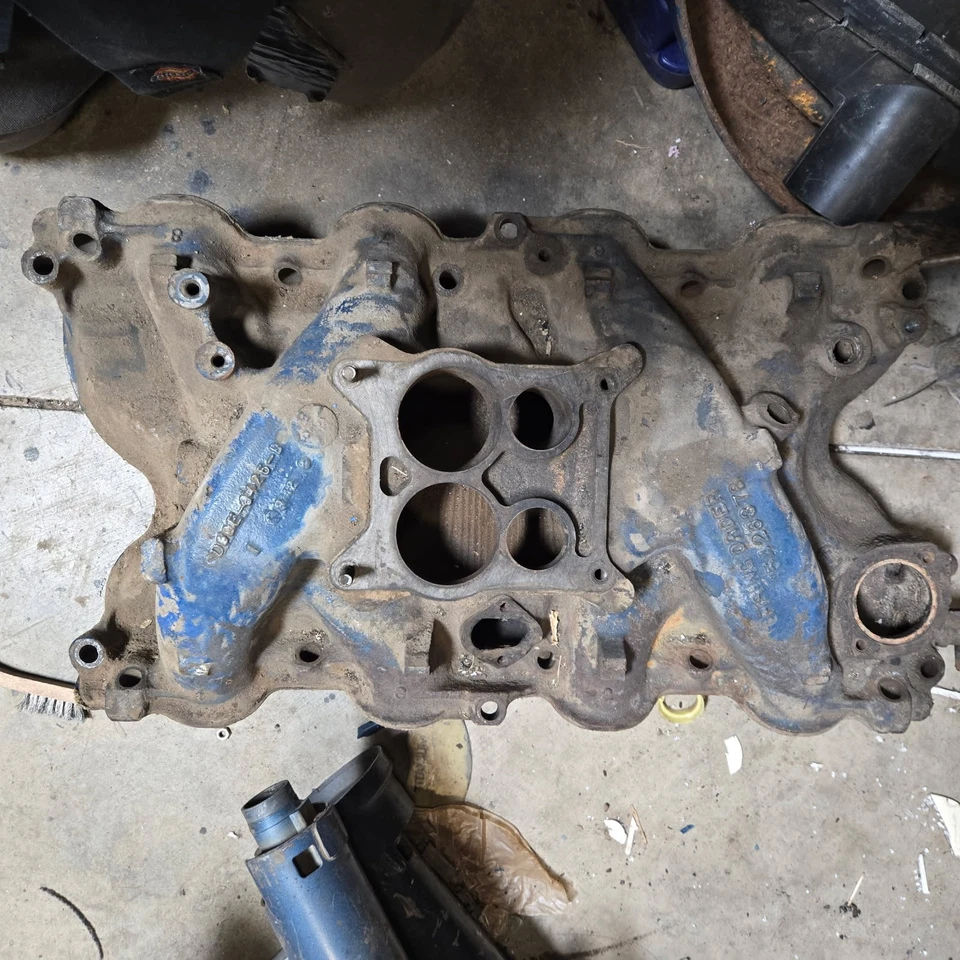 1970 1971 FORD 429 CJ ВПУСКНОЙ КОЛЛЕКТОР MUSTANG COUGAR TORINO FAIRLANECYCLONE  - Изображение 2 из 2