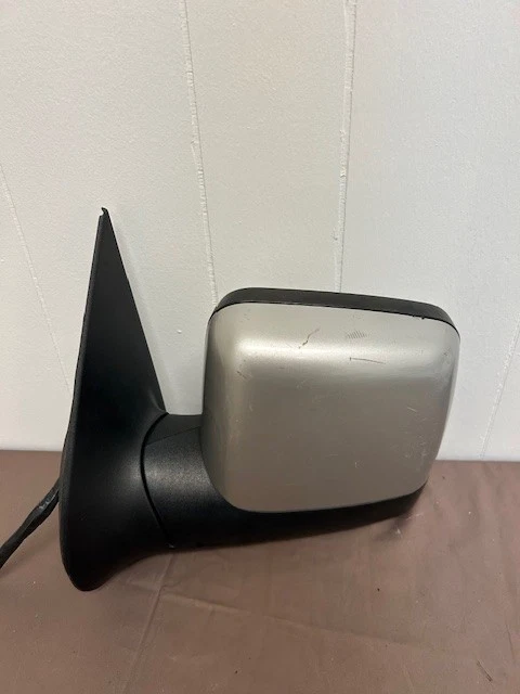 OEM, SIDE MIRROR ASSEMBLY, LH DRIVER, SILVER, 2004 LINCOLN AVIATOR Foto 2 de 4