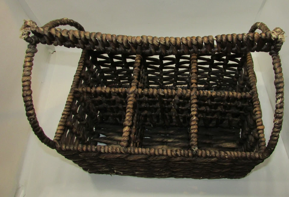 Cordel tejido primitivo en marco de alambre pesado grande 6 botellas carrito de vino estante portador Foto 2 de 4