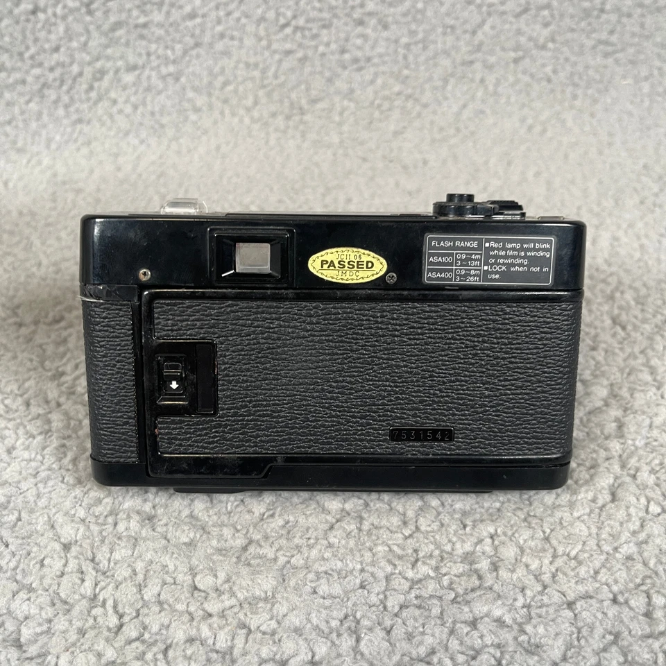 Cámara donante de película Fujica Auto 5 vintage solo para reparación de piezas no funciona Foto 4 de 4