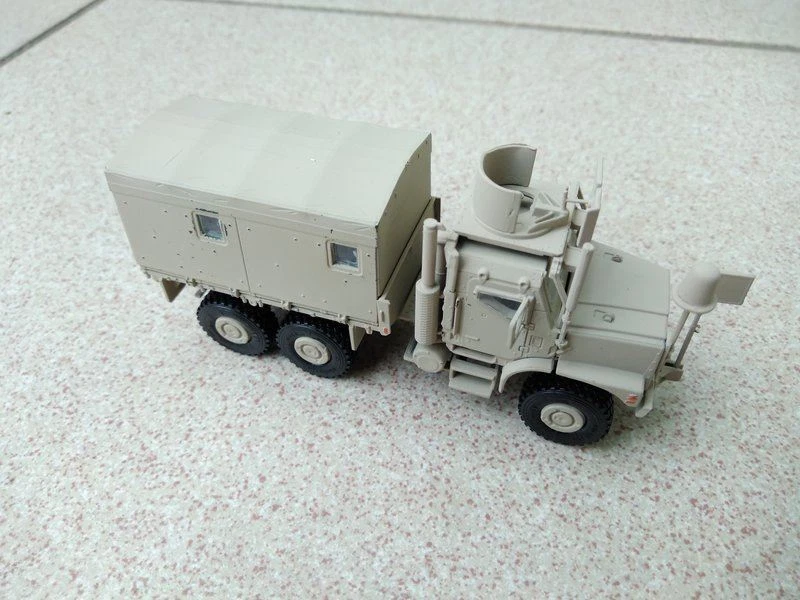 OSHKOSH MTVR Mk.23 Armored MAS, IRAK, Arsenal-M 224200181 New 1/87 Plastic - Image 2 of 2