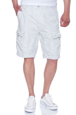 JET LAG Cargo Shorts 17-116 in den Farben Milky Green, Alentian und Beige