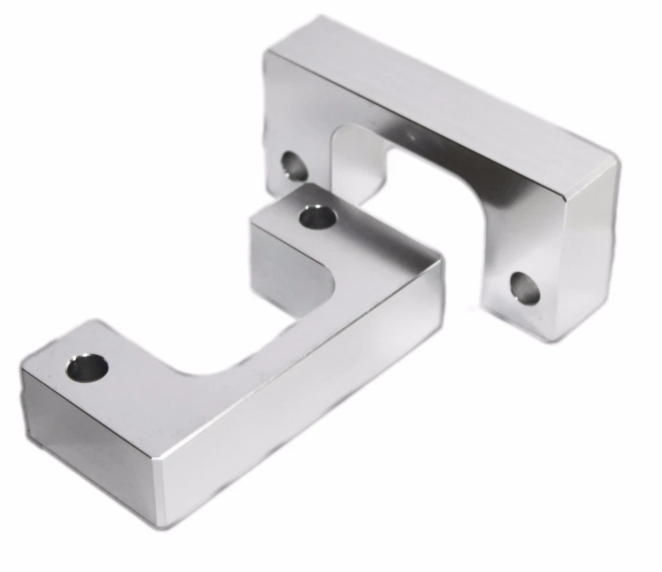 Kit elevador nivelador delantero plateado de 2" para 07-17 Chevy Silverado/Tahoe GMC Sierra1500 Foto 2 de 4