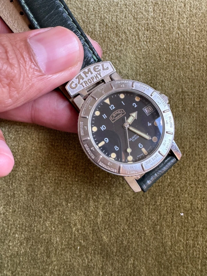 Винтажные швейцарские кварцевые мужские часы Camel trophy - Изображение 3 из 4
