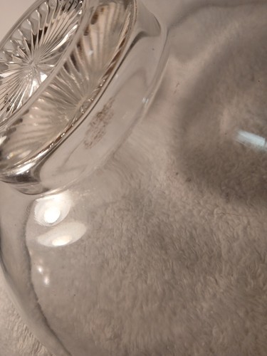 Crystal Footed Glass Serving Bowl 8" Diameter - Picture 5 of 22