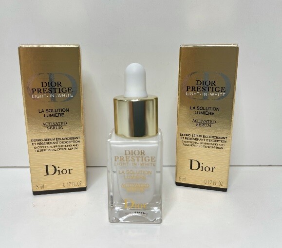 超美品★Dior Prestige Light-In-White BB 01★ Dior Prestige Light-In-White BB 01 ディオール Dior Prestige