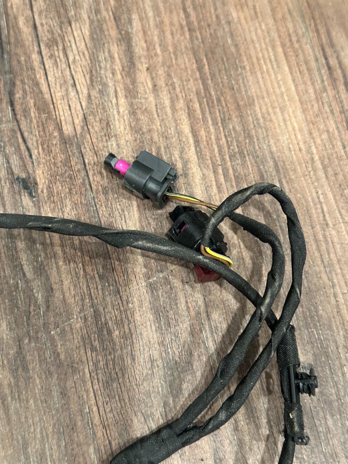 2018-2024 LAMBORGHINI URUS REAR LEFT DOOR HARNESS OEM 4M1 971 687