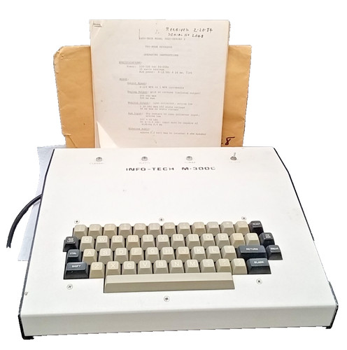 Info-Tech M-300C tri-mode microprocessor keyboard generates International Morse