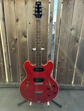 The Heritage H-530 trans cherry Made in 2022 Former Gibson Kalamazoo factory