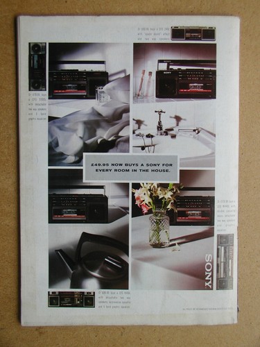 i-D Magazine. No. 41. October 1986. The Media Issue. - Picture 6 of 6
