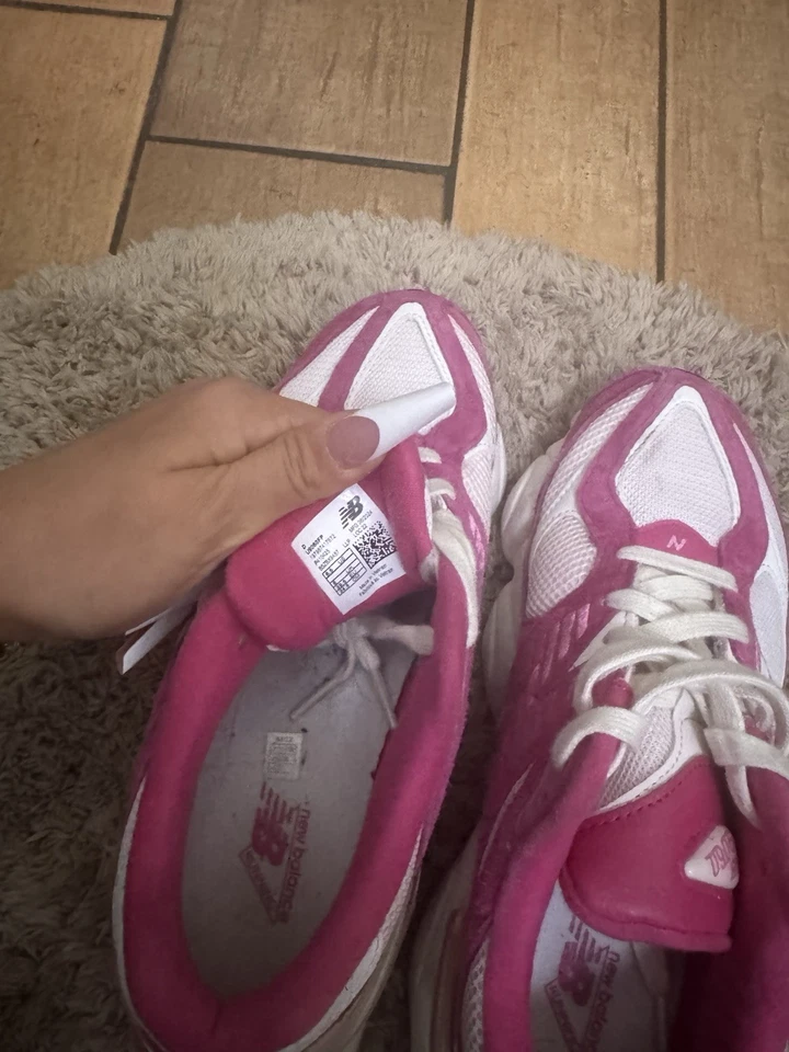 New Balance 9060, foto 2 di 5