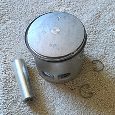 Yamaha DT125 Piston Kit