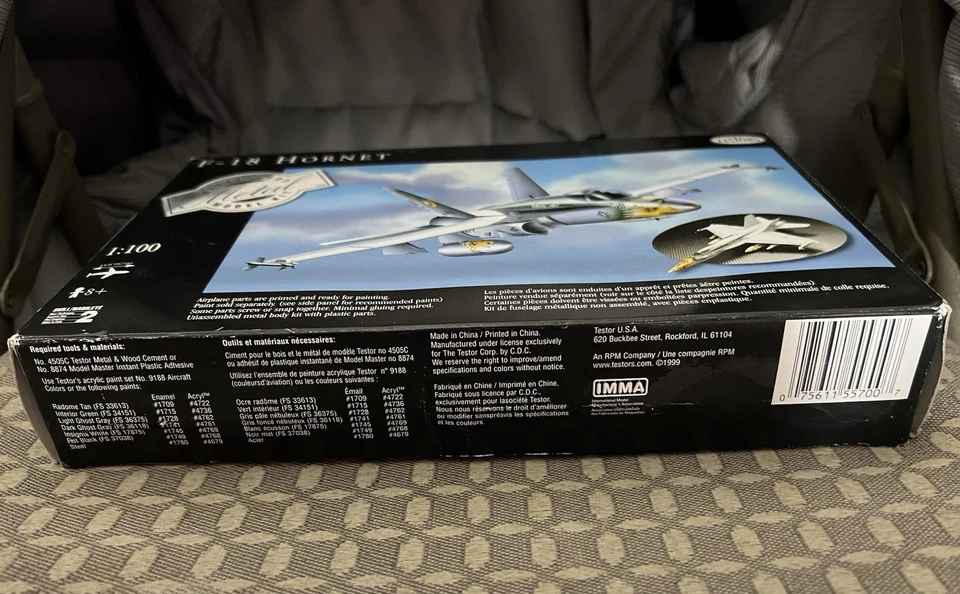 1/100 Testors F-18 Hornet Unassembled Metal and Plastic Model Kit #5570 - Image 4 of 4