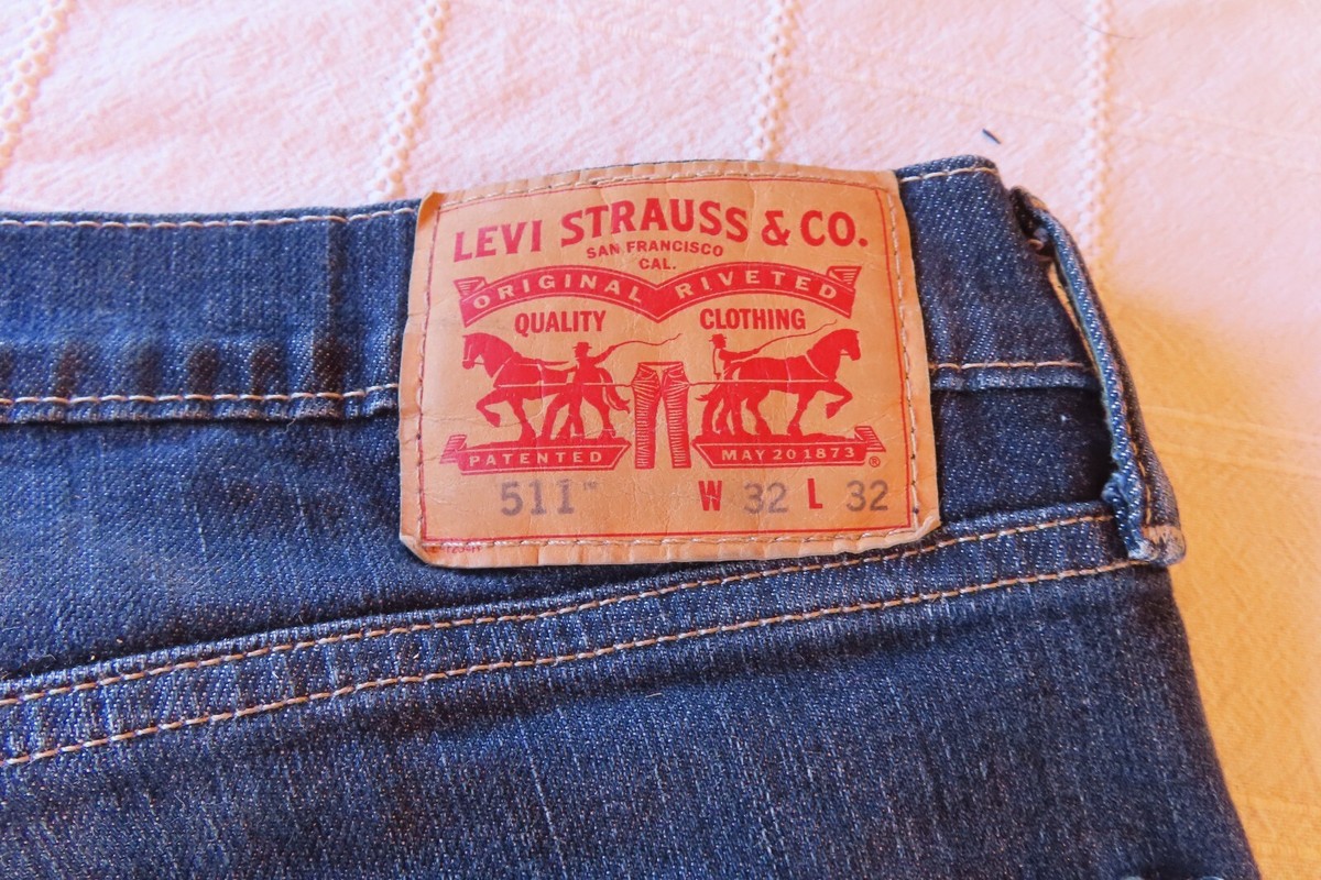 Levi's 511 dark blue denim jeans 32x29 slim fit stretch *see notes
