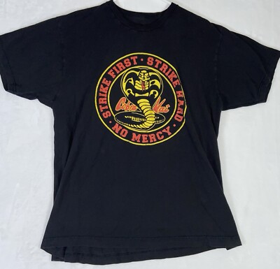 Bioworld Shirt Cobra Kai Mens XL Black Graphic Crew Neck Short