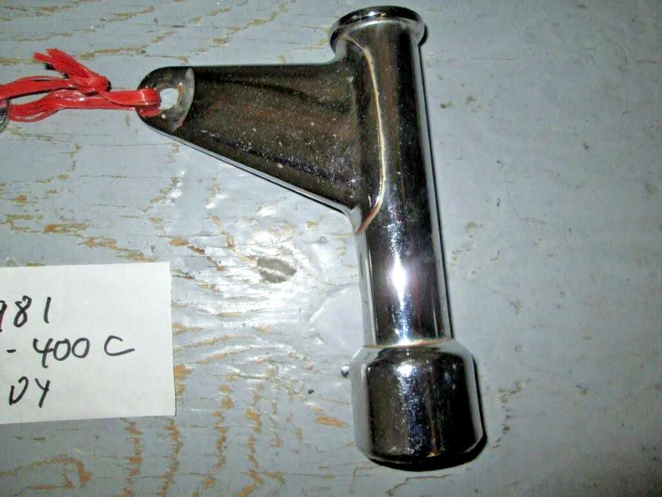 Suportes de faróis Honda CM400T/CM450 A/C 51602-447-770/51606-447-770 - Imagem 2 de 4