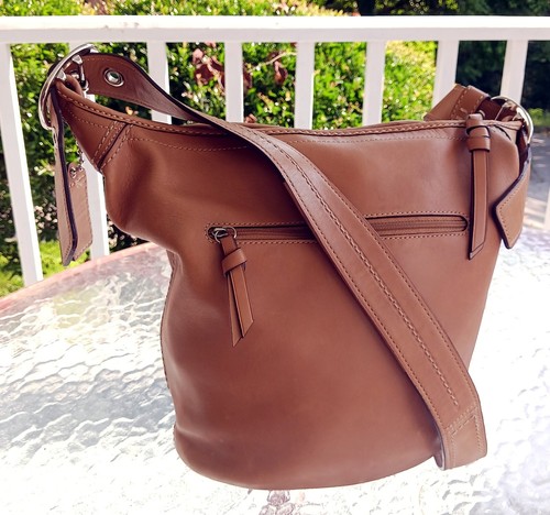 Coach F13353 Vintage Bleecker British Tan Medium Leather Bucket Bag - Picture 3 of 13