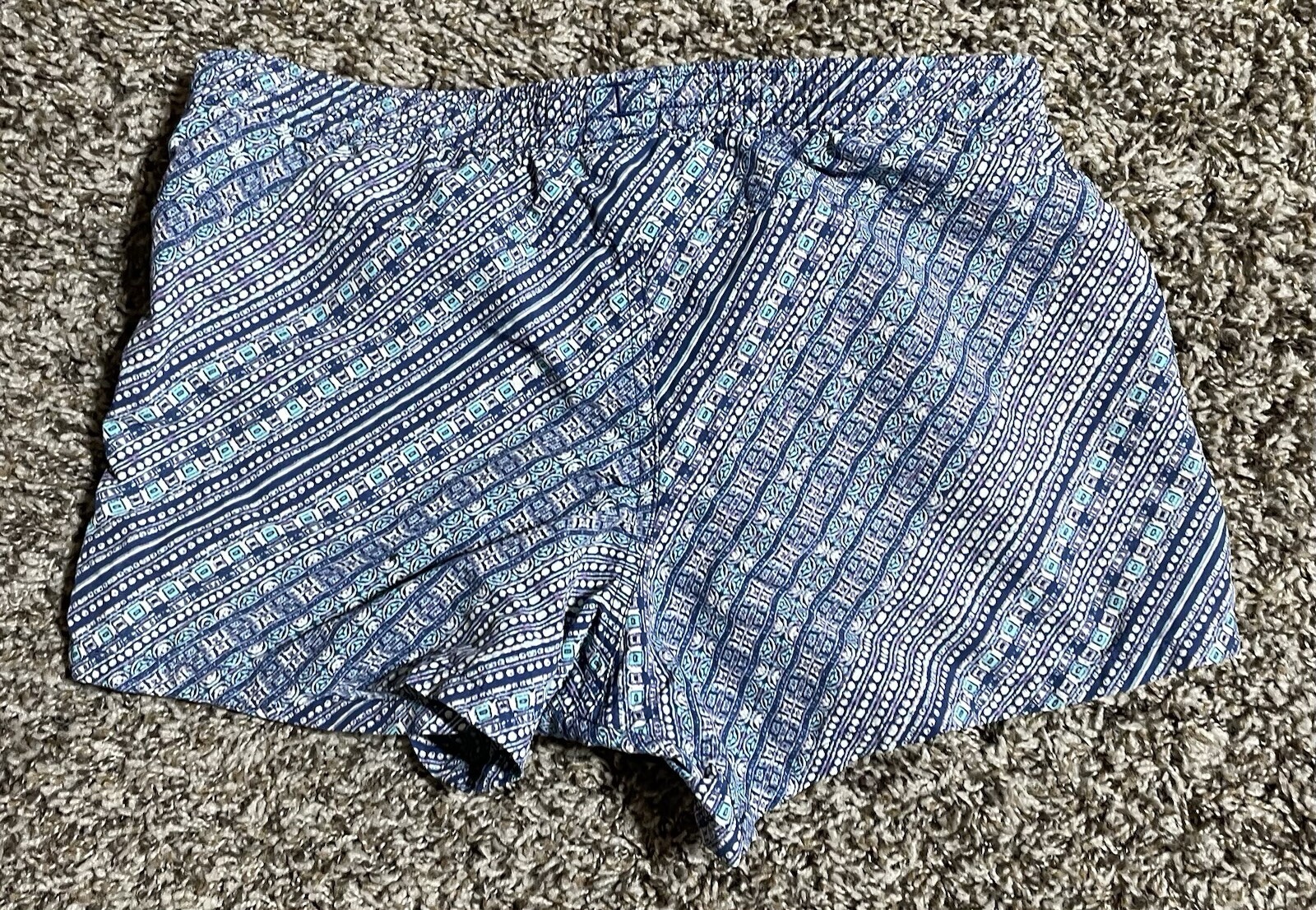 Picture 2 of 3