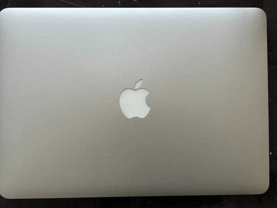 Apple MacBook Pro 15" 2015 · i7 · 16GB · 256GB, photo 3 of 5
