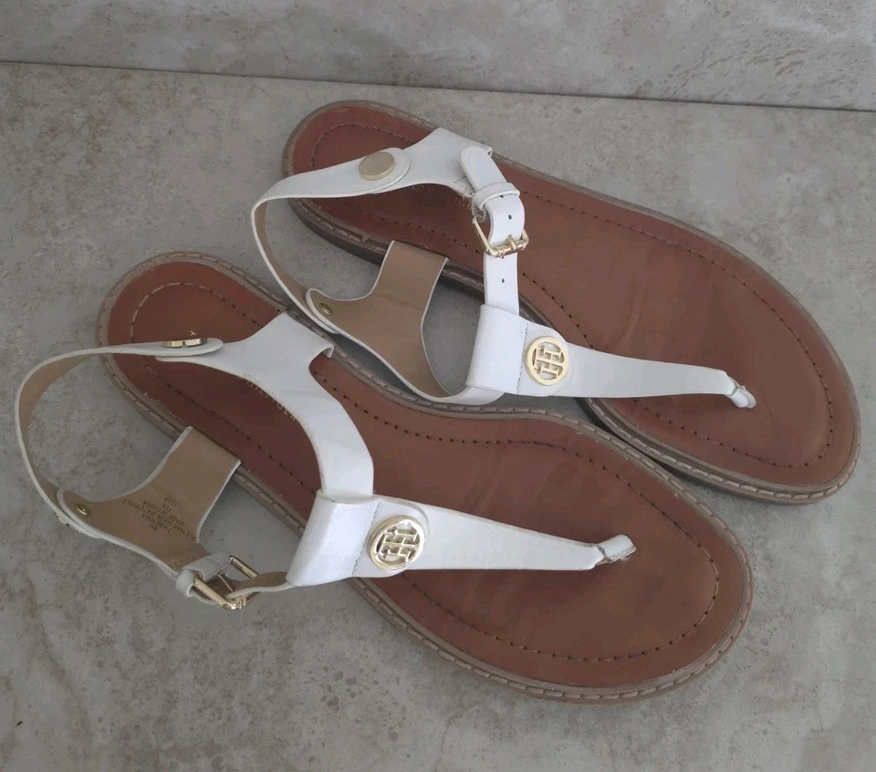 Tommy Hilfiger Mujer Bennia Blanco Tanga Plano Sandalias Talla 8 Logo Acento Foto 3 de 4
