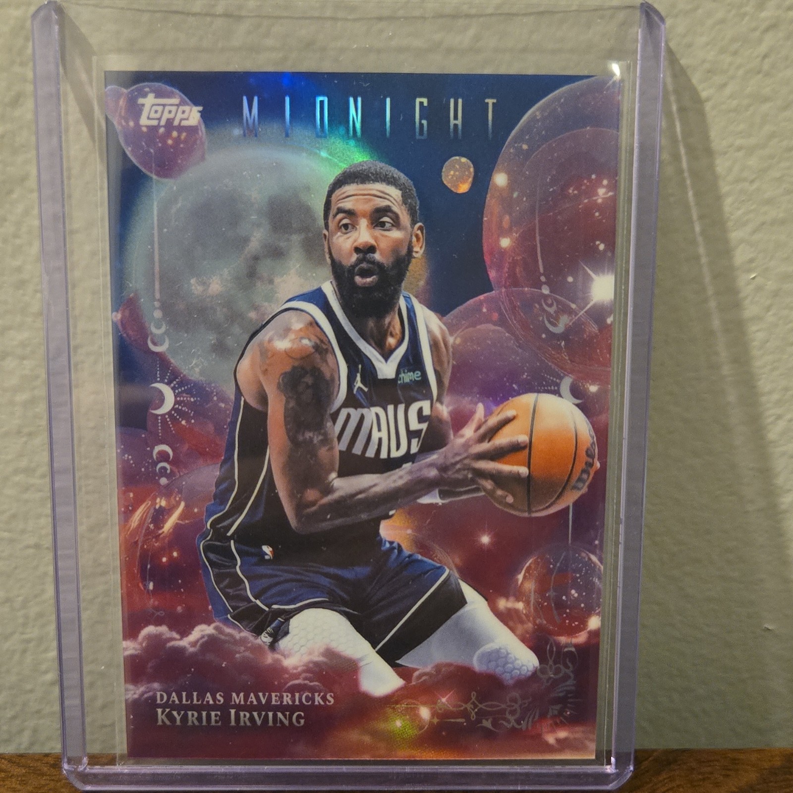Topps 2025-26 Midnight Dreamland Kyrie Irving #DL-4 Dallas Mavericks NBA