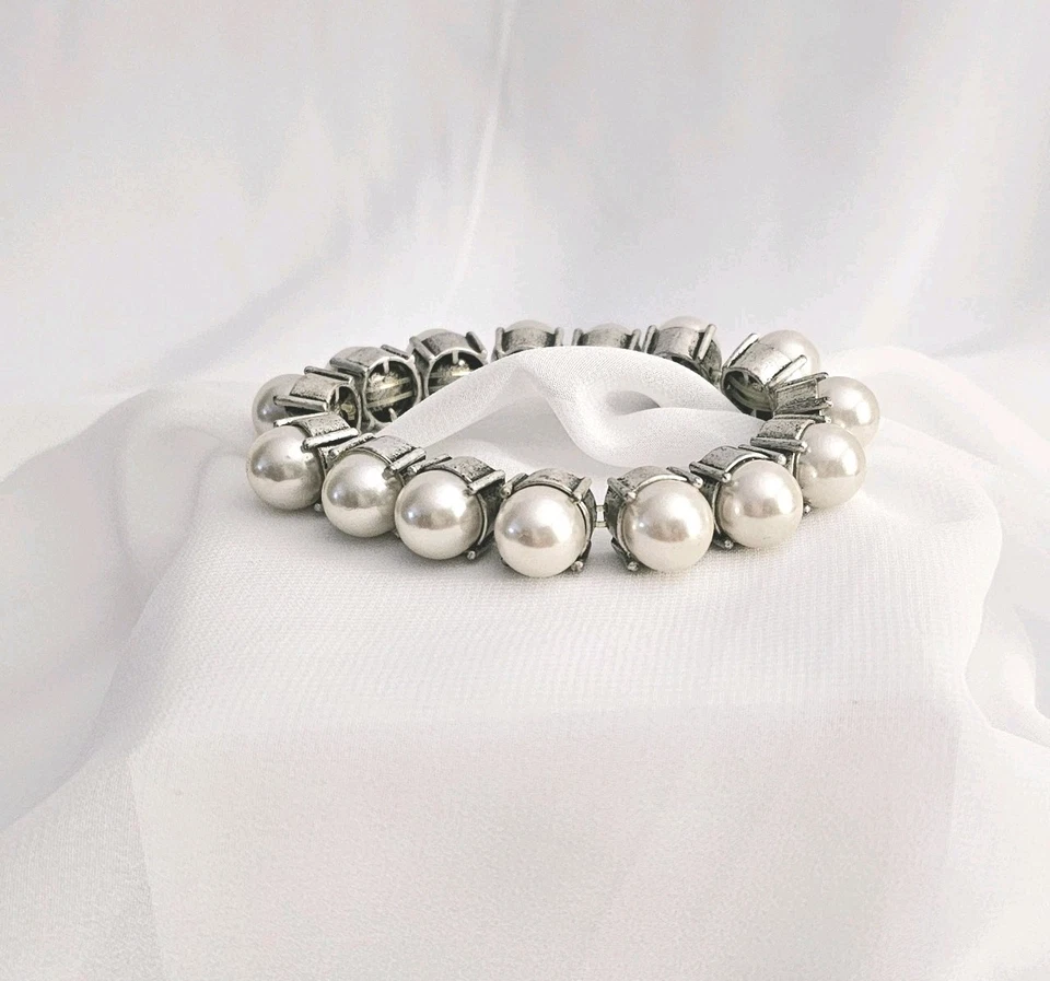 Pulsera J Crew imitación perla estilo clásico Foto 2 de 4