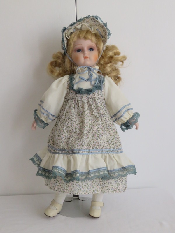 Vintage Pretty House of Lloyd Heirloom Porcelain Doll with Stand