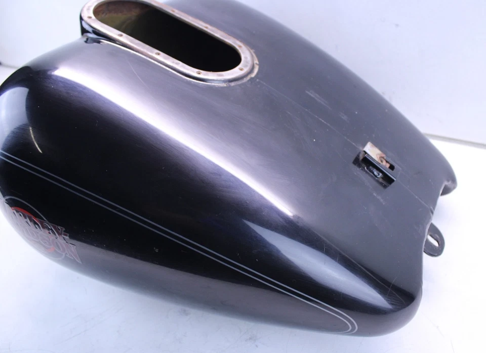 03-07 Harley Davidson Touring Electra Road Street Glide Fuel Gas Tank - Image 3 of 4