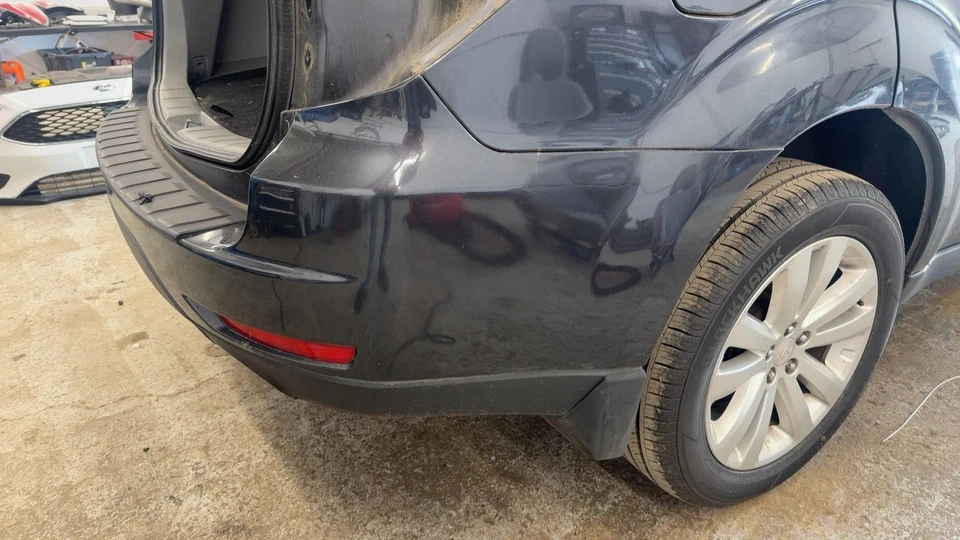 (LOCAL PICKUP ONLY) 09 10 11 12 13 SUBARU FORESTER Rear Bumper Assembly Foto 2 de 3