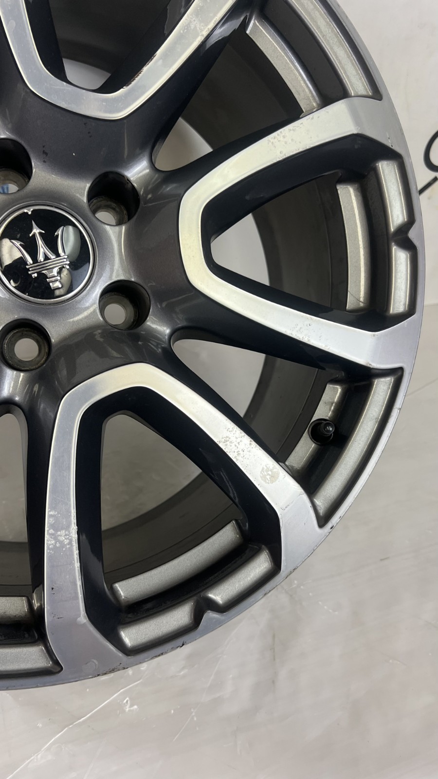17-24 MASERATI LEVANTE WHEEL RIM 19X8.5 19" J8.5" 5X114.3 5 OEM 670044699