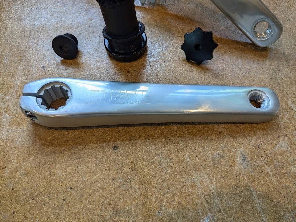 G2U Suzue Promax Crankset  170mm 24mm Spindle 2Piece Silver 46T 18 - Image 3 of 4