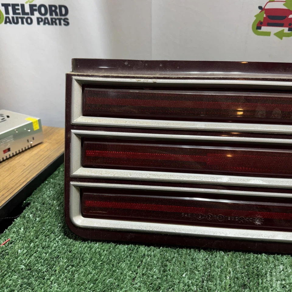 USED 1980 1981 1982 Chrysler Cordoba Tail Light (PAIR) - Image 2 of 4