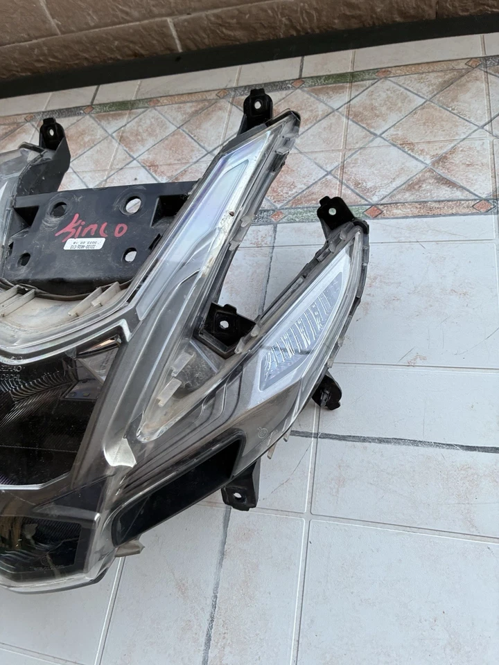 faro Fanale Anteriore Kymco Agility 125 S - Immagine 2 di 4