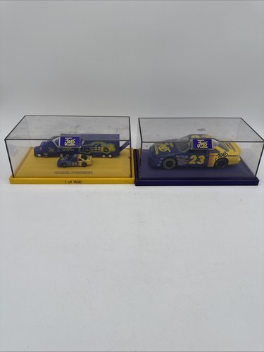 Camel Powered Smokin' Joe's Racing Die Cast Toy Car Tractor Trailer DisplayCases