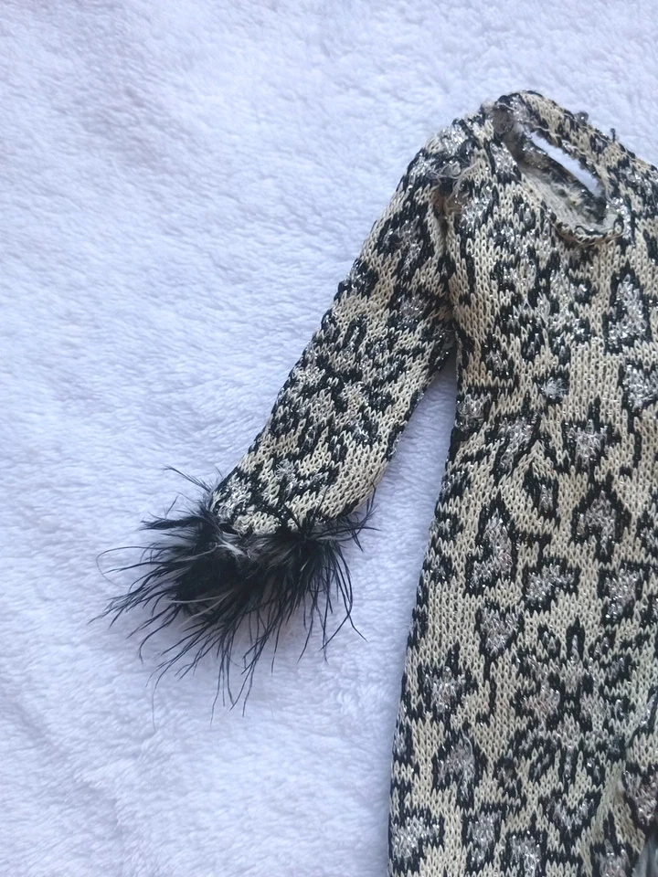 Винтажный 1976 Mego Cher кукла моды матовый перья серебро перо платье редкая VHTF - Изображение 3 из 4