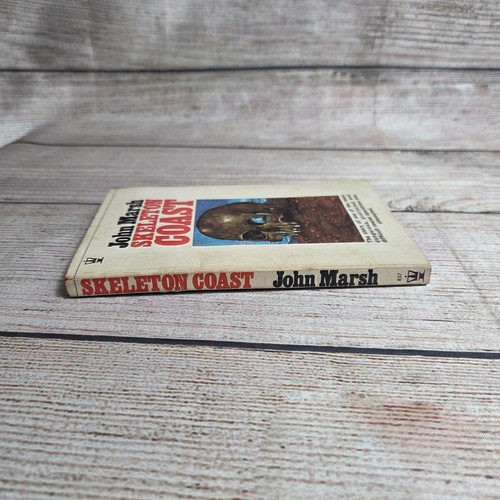 Skeleton Coast by John Marsh ~ 1967 small paperback - Bild 7 von 13