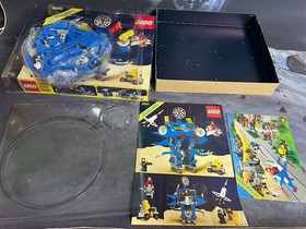 1984 LEGO 6951 Robot Command Center Classic Space The box has been opened before