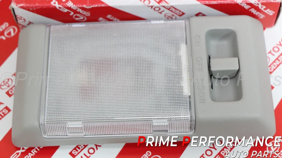 Luz central/trasera gris domo Toyota Land Cruiser 1995-1997 81240-32020-B6 Foto 3 de 4