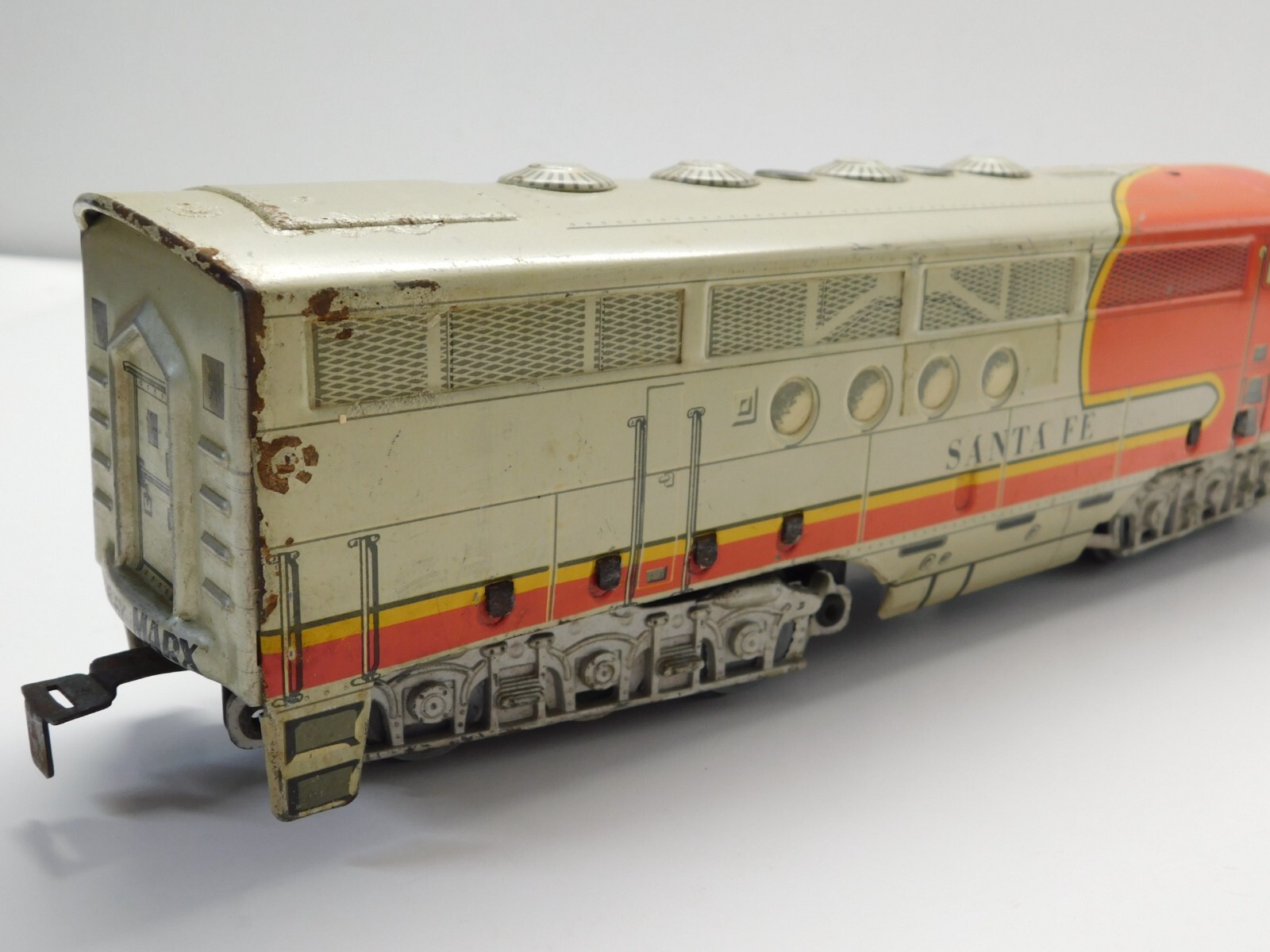 O Gauge Vintage MARX Tin Santa Fe Powered & Unpowered Diesel