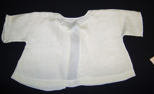 Vintage 2 Baby Säugling Neugeborene Lagenlook Shirts bestickt & gehäkelt Borte - Bild 11 von 14