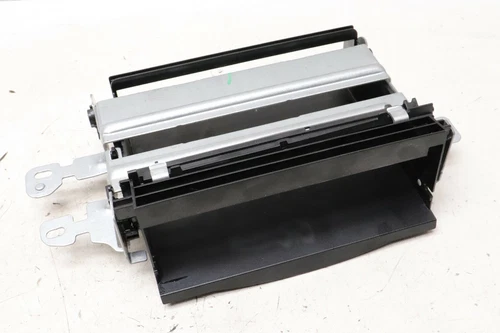 Mercedes Benz ML63 AMG 2008 W164 6 Disc CD Changer Bracket Mount J147 - Picture 1 of 3