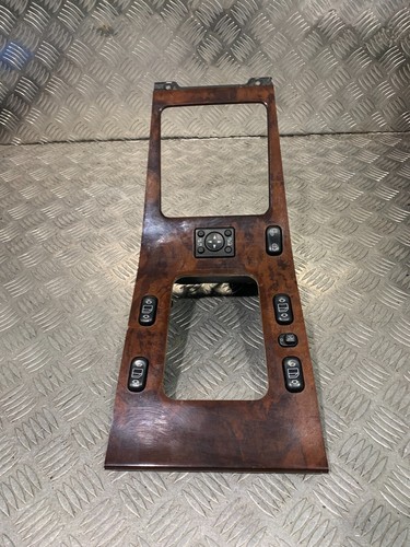 Mercedes Clase M M270 2002 interruptor de ventana engranaje y moldura envolvente A1638207110
