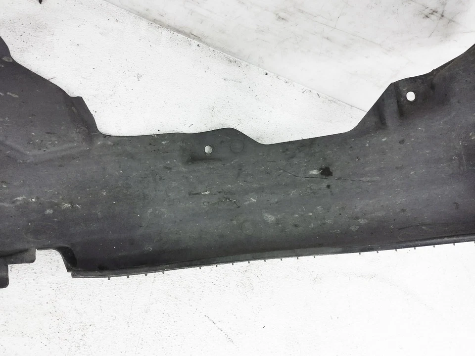 2001-2004 Volvo S40 Front Right Inner Fender Liner Plastic Lining 30883729 - Изображение 3 из 4