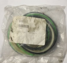 4662069 Boom Lift Cylinder Seal Kit Fits John Deere 230C LC 230CLC LH Cylinder