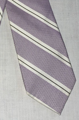 Tom James Executive Collection Mens Dress Tie Size 58  Light Purple Silk Blend