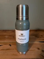 NIB Stanley Artisan Collection Thermal Bottle 1.0L 1.1 QT Sage Green Stainless