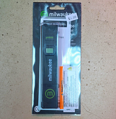 Milwaukee pH600 Pocket Digital pH Meter Tester, 0.0-14.0 pH Range